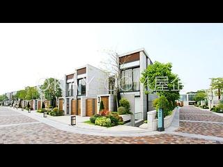 Kwu Tung - Valais Phase 1 Interlaken Avenue 14