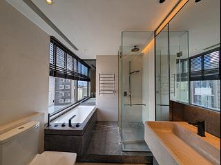Mid Levels Central - Arezzo 10