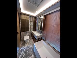 Mid Levels Central - 22A, Kennedy Road 08