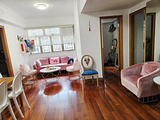 North Point - Happy House 02