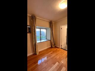 Fortress Hill - Harbour Heights Block 3 (Nam Fung Court) 13