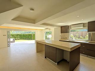 Sai Kung - Venice Villa 04