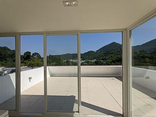 Sai Kung - Venice Villa 28