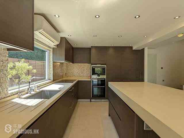 Sai Kung - Venice Villa 05