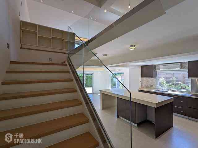 Sai Kung - Venice Villa 11