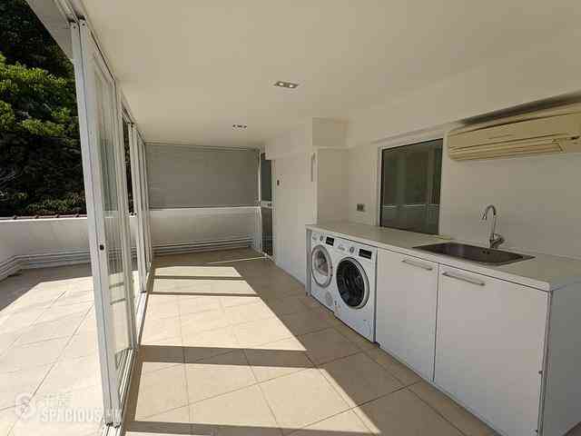 Sai Kung - Venice Villa 27
