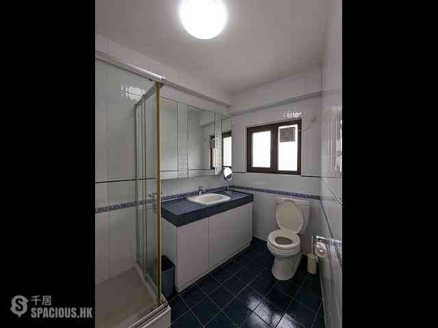 Stubbs Road - CraigMount 12