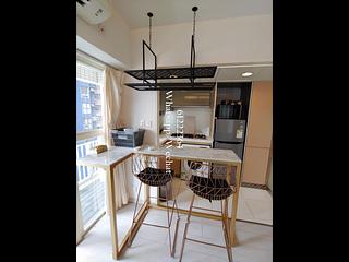 Soho - Centrestage 40