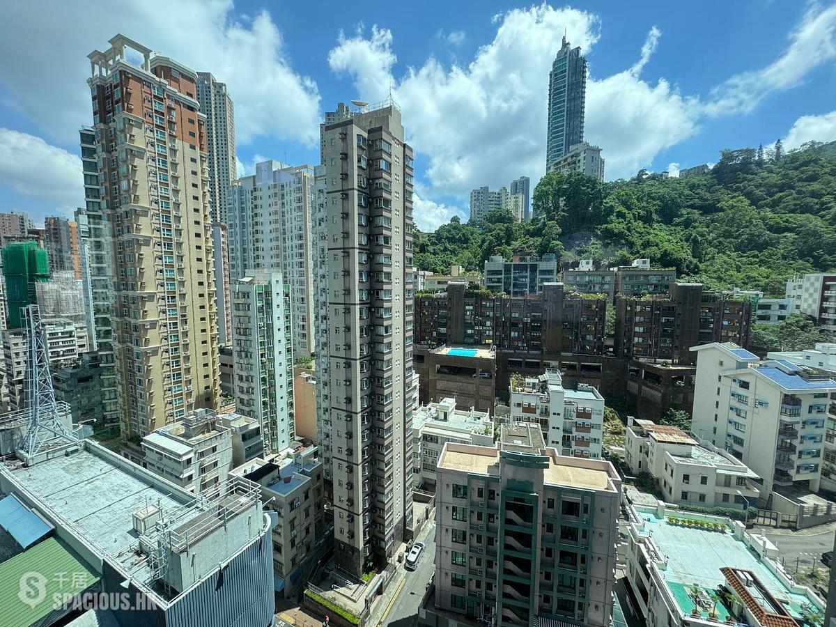 跑马地 - Eight Kwai Fong Happy Valley 01