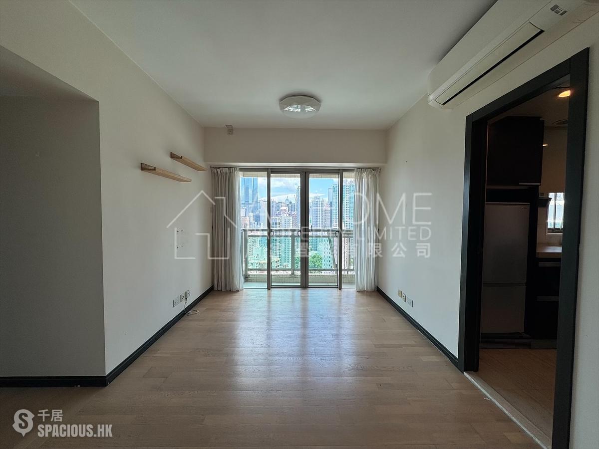 Sai Ying Pun - Centre Place 01