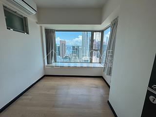 Sai Ying Pun - Centre Place 03