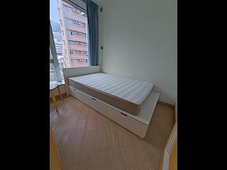 Sai Ying Pun - 63, Pokfulam 07