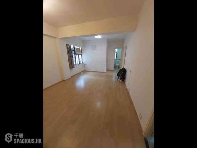 North Point - Cheong Yuen Building 01