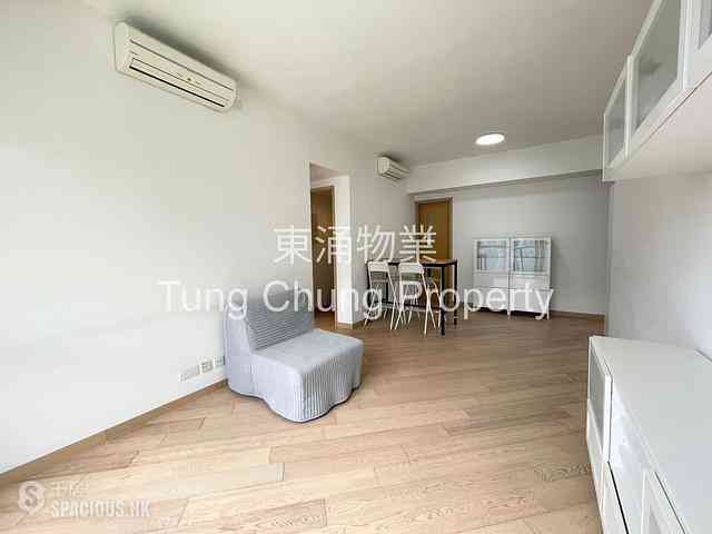 Tung Chung - The Visionary Tower 10 05