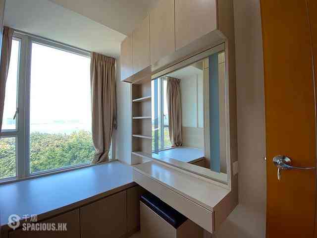 Tung Chung - Coastal Skyline Phase 4 Le Bleu Deux 13