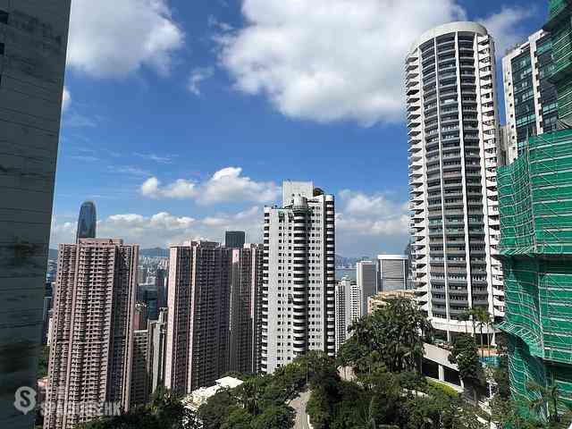 Mid Levels Central - Branksome Grande 01