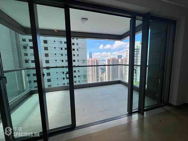 Mid Levels Central - Branksome Grande 02