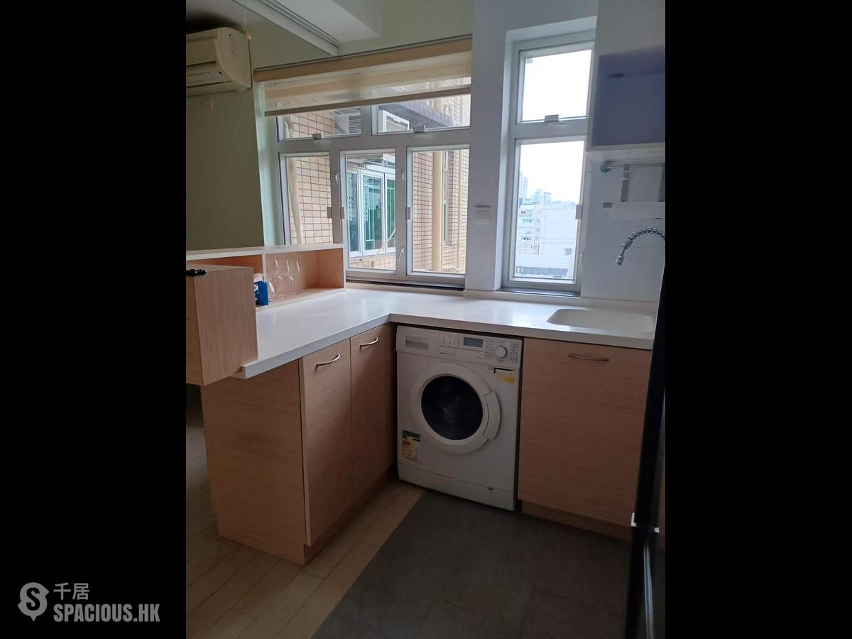 Fortress Hill - Kwong Chiu Terrace Block B 01