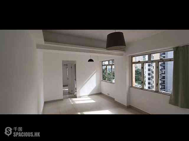 Wan Chai - Pao Woo Mansion 01