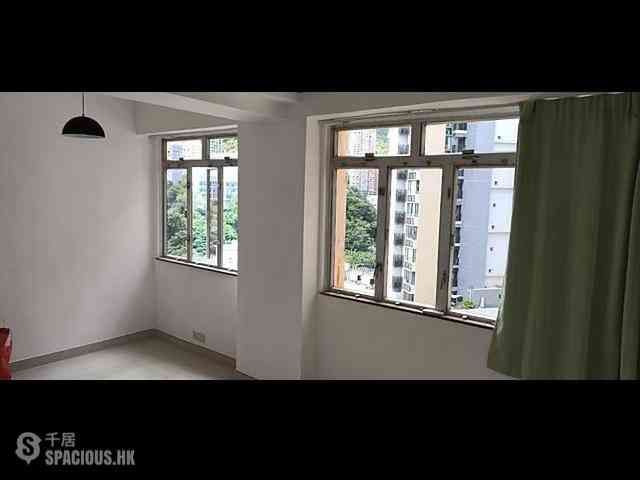 Wan Chai - Pao Woo Mansion 05