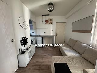 Sai Ying Pun - Wing Cheung Building 02