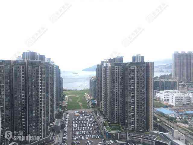 Tseung Kwan O - The Wings The Wings Block 7 01