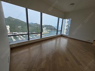 Ap Lei Chau - Larvotto Block 3 10