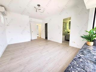 Mid Levels Central - Yukon Court 09