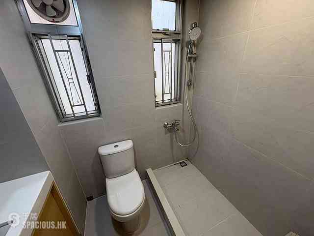 Sheung Wan - Tai Fat Building 03