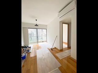 Sai Ying Pun - Island Crest Block 1 02