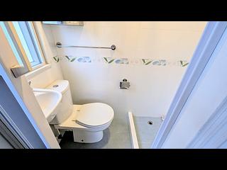 Mid Levels Central - Pearl Gardens Block EF 12