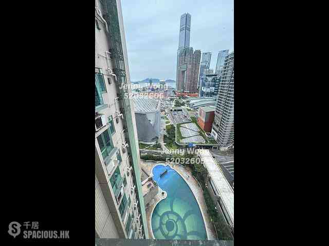 Tsim Sha Tsui - The Victoria Towers 01