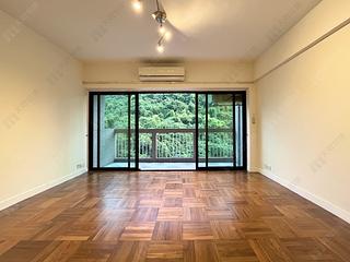 Mid Levels West - Realty Gardens 03