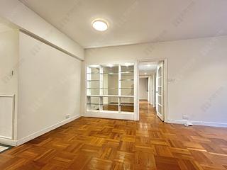 Mid Levels West - Realty Gardens 07