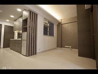 Wan Chai - Hung Yip Building 06