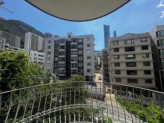 Happy Valley - 87-89, Blue Pool Road 19