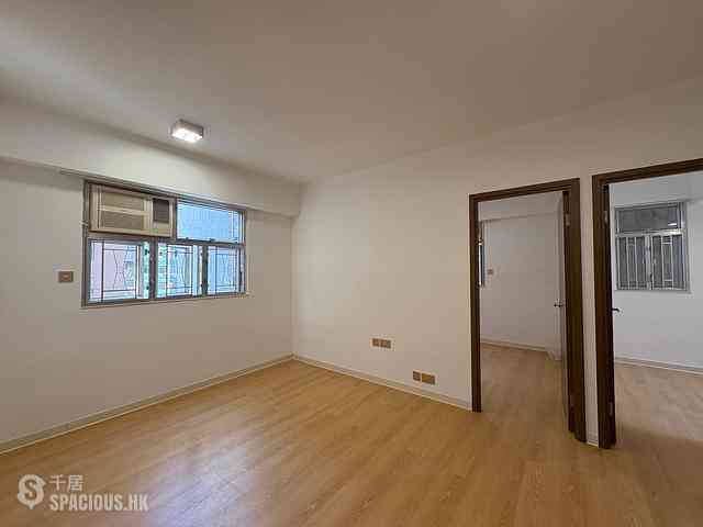 Sheung Wan - Tai Fat Building 01