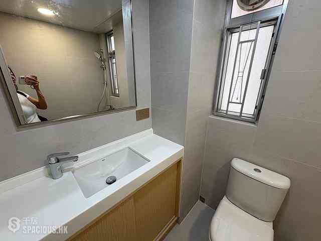 Sheung Wan - Tai Fat Building 07
