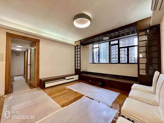 Mid Levels Central - The Grand Panorama 01