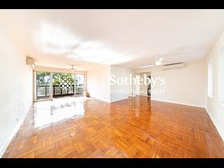 Chung Hom Kok - Villa Piubello 02