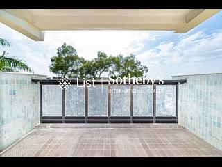 Chung Hom Kok - Villa Piubello 03