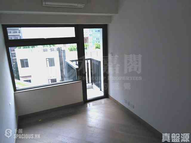 Tseung Kwan O - The Wings Ocean Wings Block 6B 09