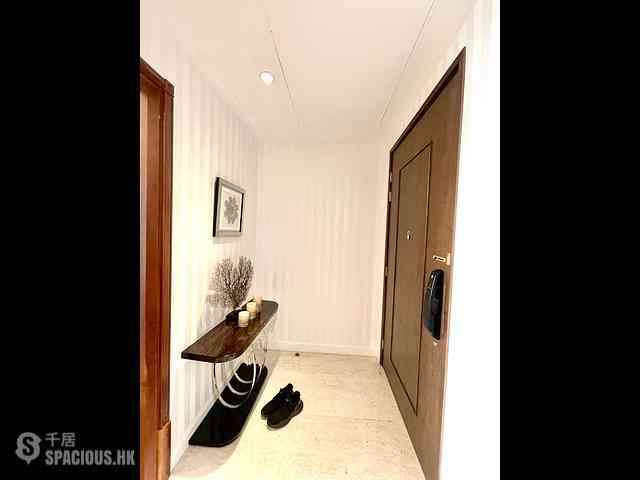 Mid Levels Central - Regence Royale Tower 2 04