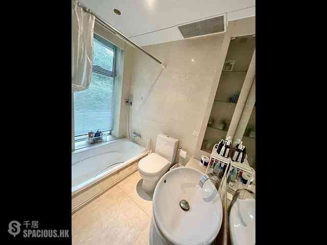 Mid Levels Central - Regence Royale Tower 2 05