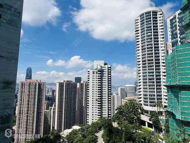 Mid Levels Central - Branksome Grande 01