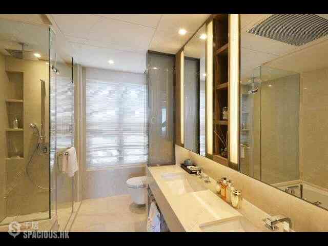 Mid Levels Central - Branksome Grande 08
