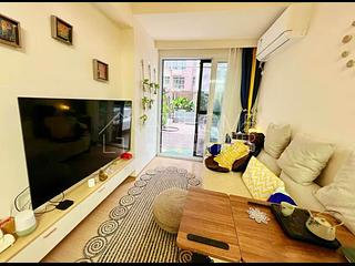 Sai Ying Pun - Yuk Ming Towers 03