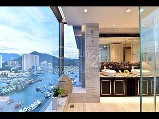 Ap Lei Chau - Marina South Block 2 10