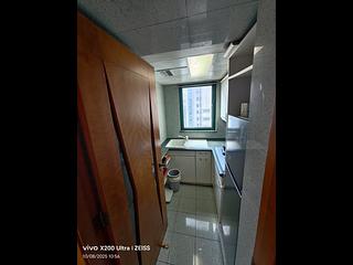 Kennedy Town - University Heights Block 1 05