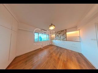 Mid Levels Central - Pearl Gardens 14